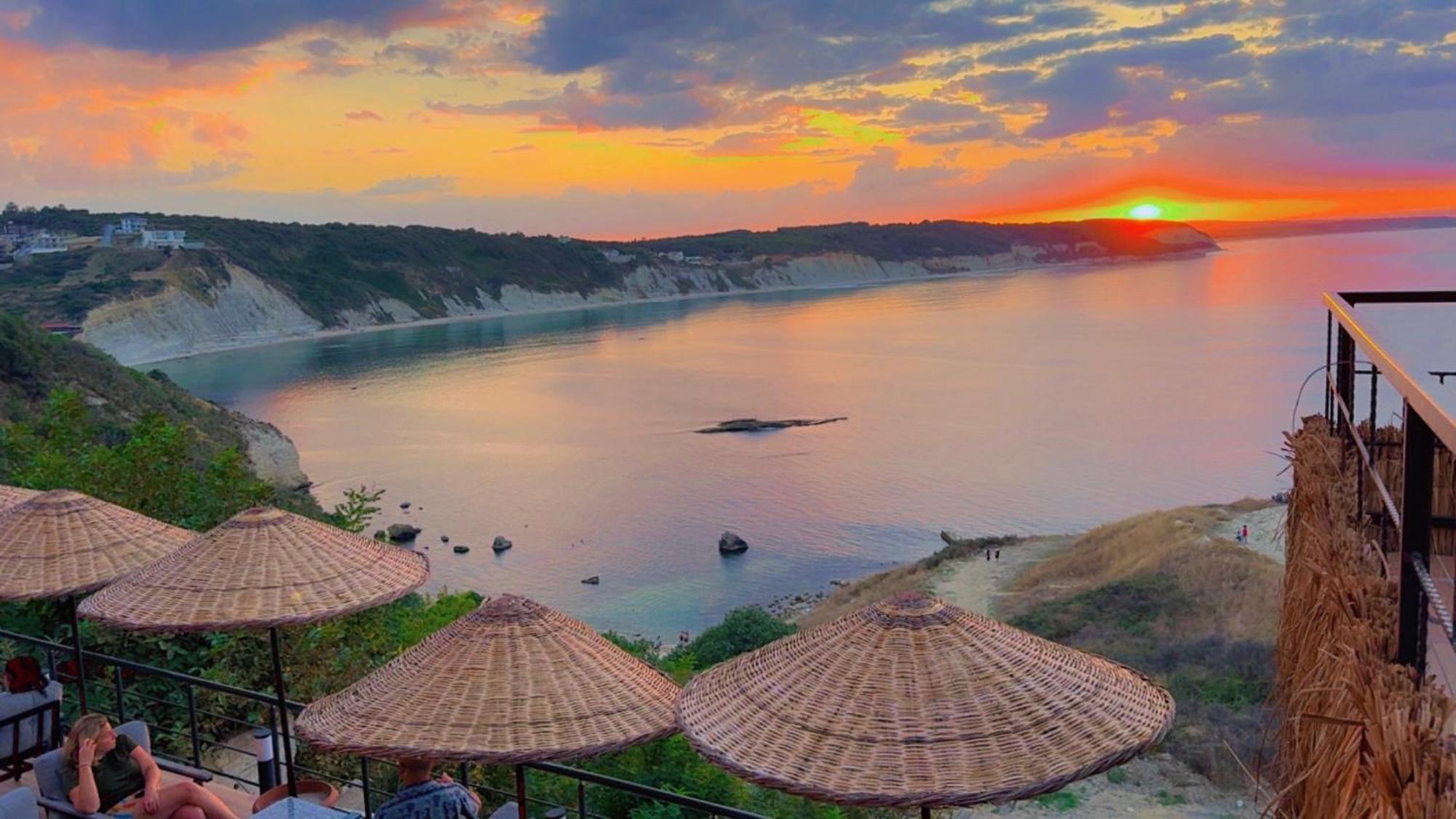 Marina Fener Hotel & Suite Istanbul Bagian luar foto