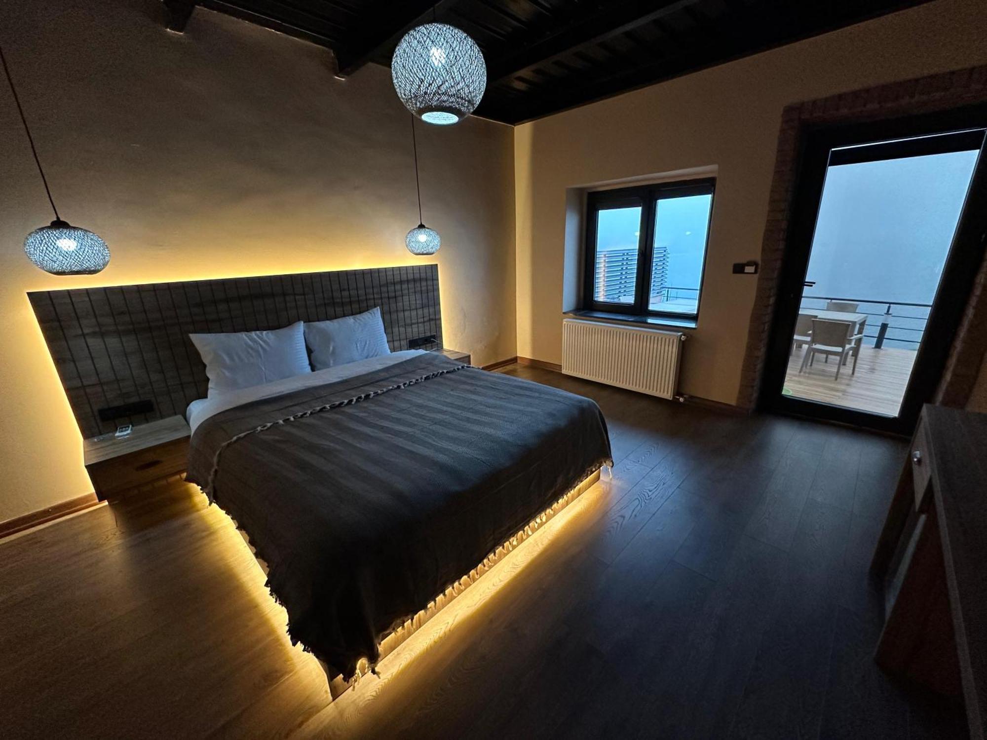 Marina Fener Hotel & Suite Istanbul Bagian luar foto